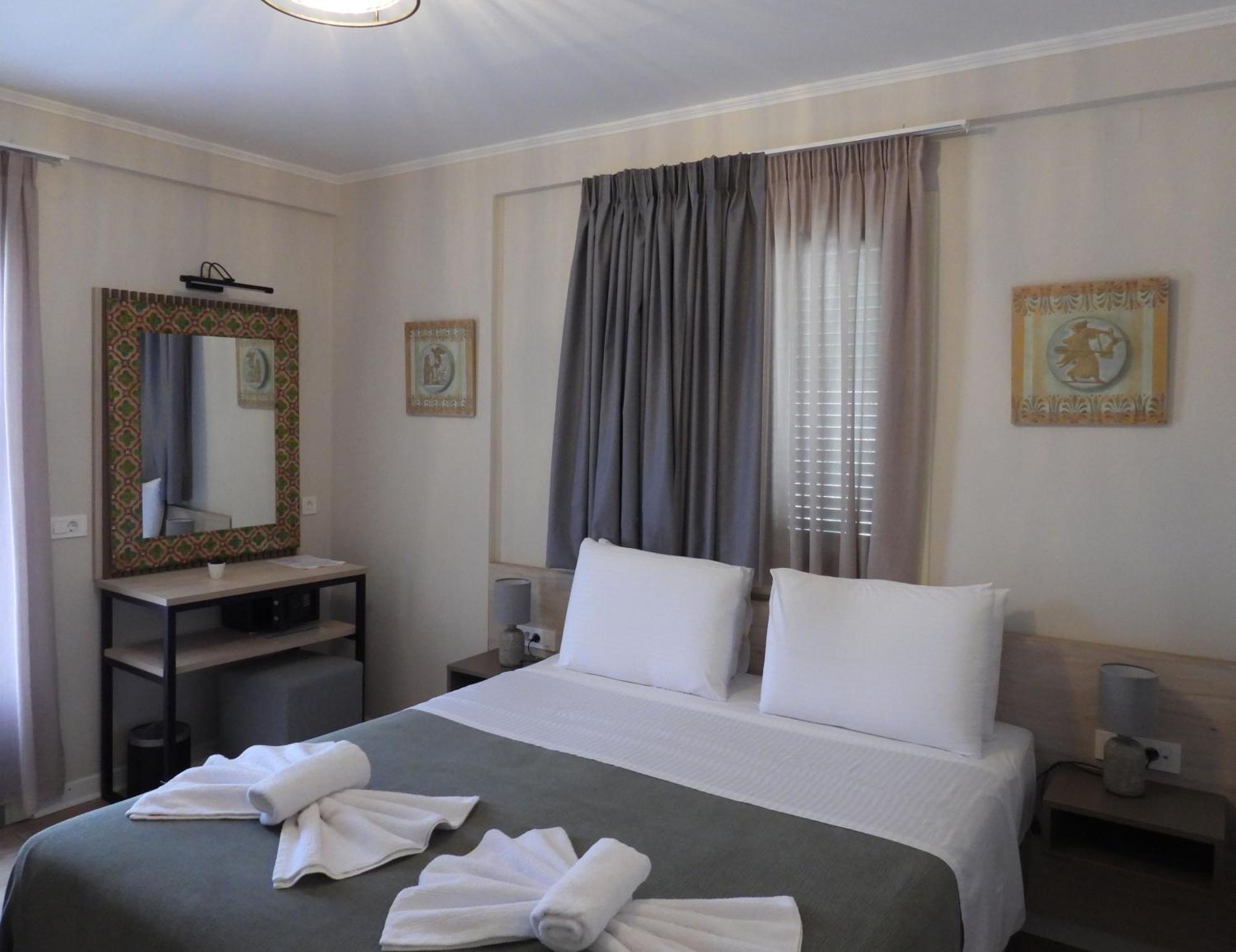Saint George Hotel 파르가 객실 사진